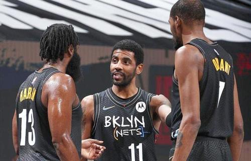 醉了，和垫底球队踢的有来有回，和利物浦真是难兄难弟（无语了，和榜尾球队踢得你来我往，跟利物浦简直半斤八两）