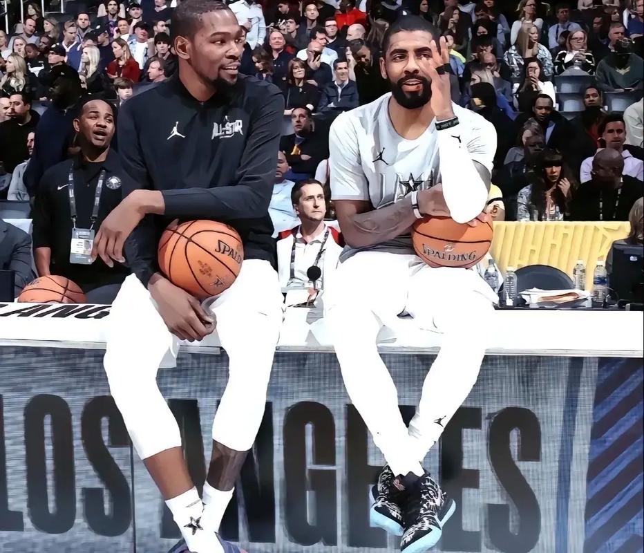 科尔：我欣赏库明加，但是在这个联盟稳定性更加重要（科尔：肯定库明加，联盟更重视稳定性）