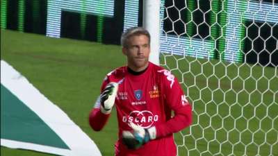 天空体育：曼联不愿轻易出售梅努，除非收到极具吸引力的报价（天空体育：除非有极具诱惑力的报价，曼联无意出售梅努）