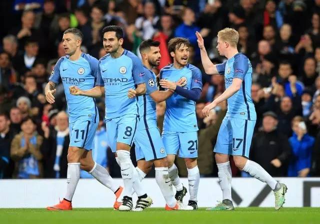 纳什维尔2-1迈阿密国际，梅西世界波，瑟里奇点射，鲍尔破门（纳什维尔2-1力克迈阿密国际：梅西奉献世界波，瑟里奇点射建功，鲍尔破门）